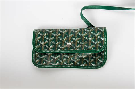 e goyard paris handbags|goyard bag catalogue.